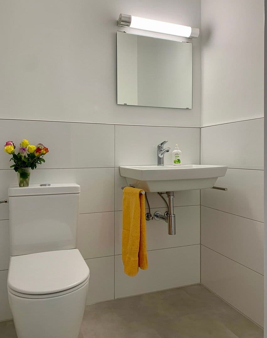 Pronájem bytu 1+1 50 m², Lübecker Str. 9, Köln Weiden, Severní Porýní-Vestfálsko Pronájem bytu 1+1 50 m², Lübecker Str. 9, Köln Weiden, Severní Porýní-Vestfálsko