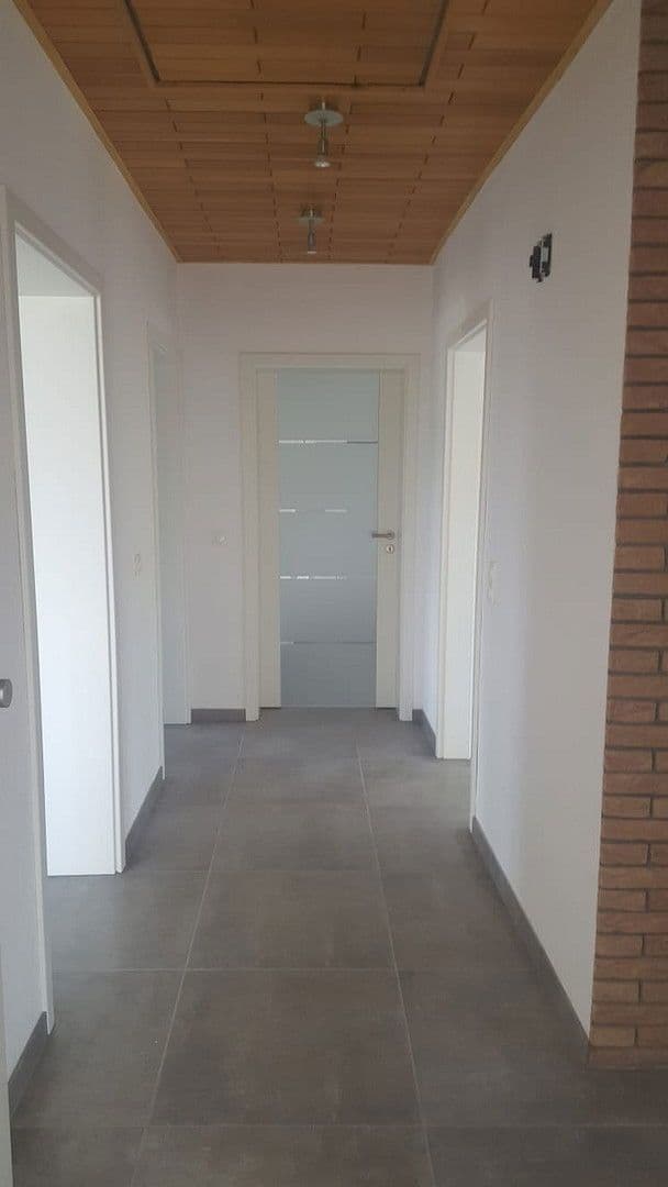 Pronájem bytu 5+1 95 m², Sonnenweg 21, Arnsberg, Severní Porýní-Vestfálsko Pronájem bytu 5+1 95 m², Sonnenweg 21, Arnsberg, Severní Porýní-Vestfálsko