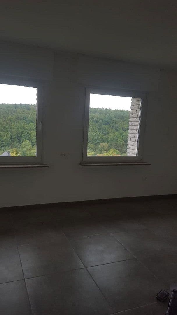 Pronájem bytu 5+1 95 m², Sonnenweg 21, Arnsberg, Severní Porýní-Vestfálsko Pronájem bytu 5+1 95 m², Sonnenweg 21, Arnsberg, Severní Porýní-Vestfálsko