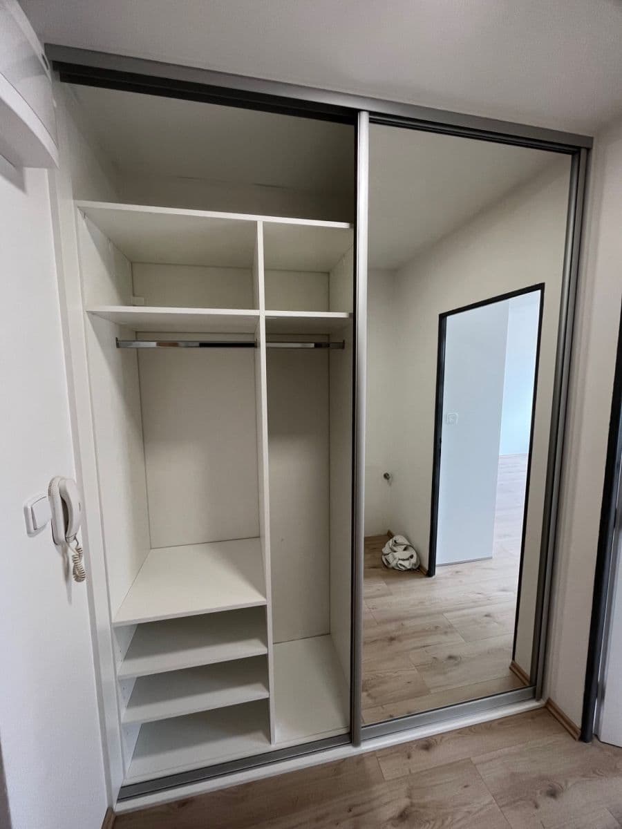 Pronájem bytu 1+kk 31 m², Brněnská, Plzeň, Plzeňský kraj Pronájem bytu 1+kk 31 m², Brněnská, Plzeň, Plzeňský kraj