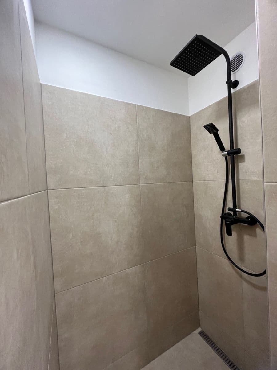 Pronájem bytu 1+kk 31 m², Brněnská, Plzeň, Plzeňský kraj Pronájem bytu 1+kk 31 m², Brněnská, Plzeň, Plzeňský kraj