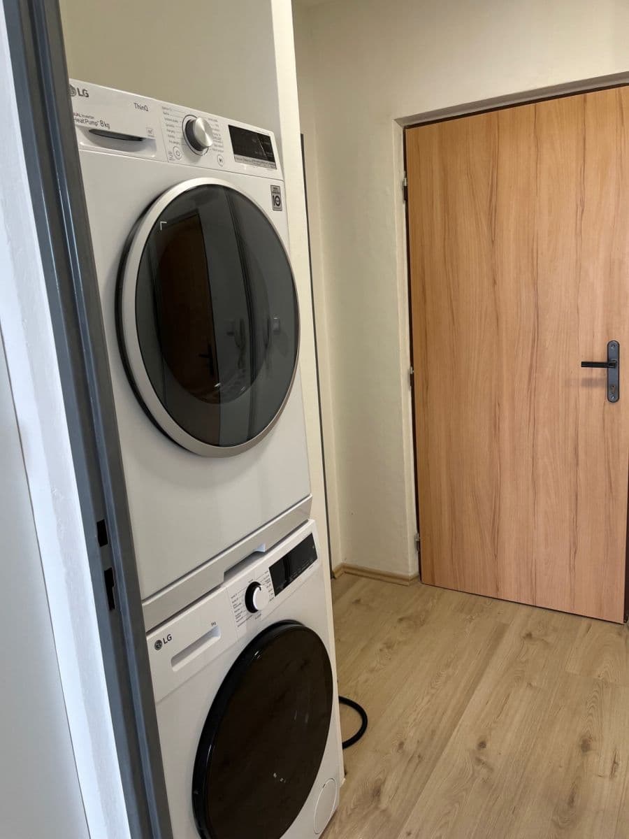 Pronájem bytu 1+kk 31 m², Brněnská, Plzeň, Plzeňský kraj Pronájem bytu 1+kk 31 m², Brněnská, Plzeň, Plzeňský kraj