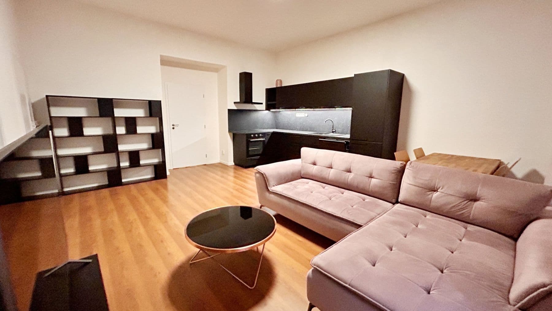 Pronájem bytu 2+kk 47 m², Vltavská, Praha, Praha Pronájem bytu 2+kk 47 m², Vltavská, Praha, Praha