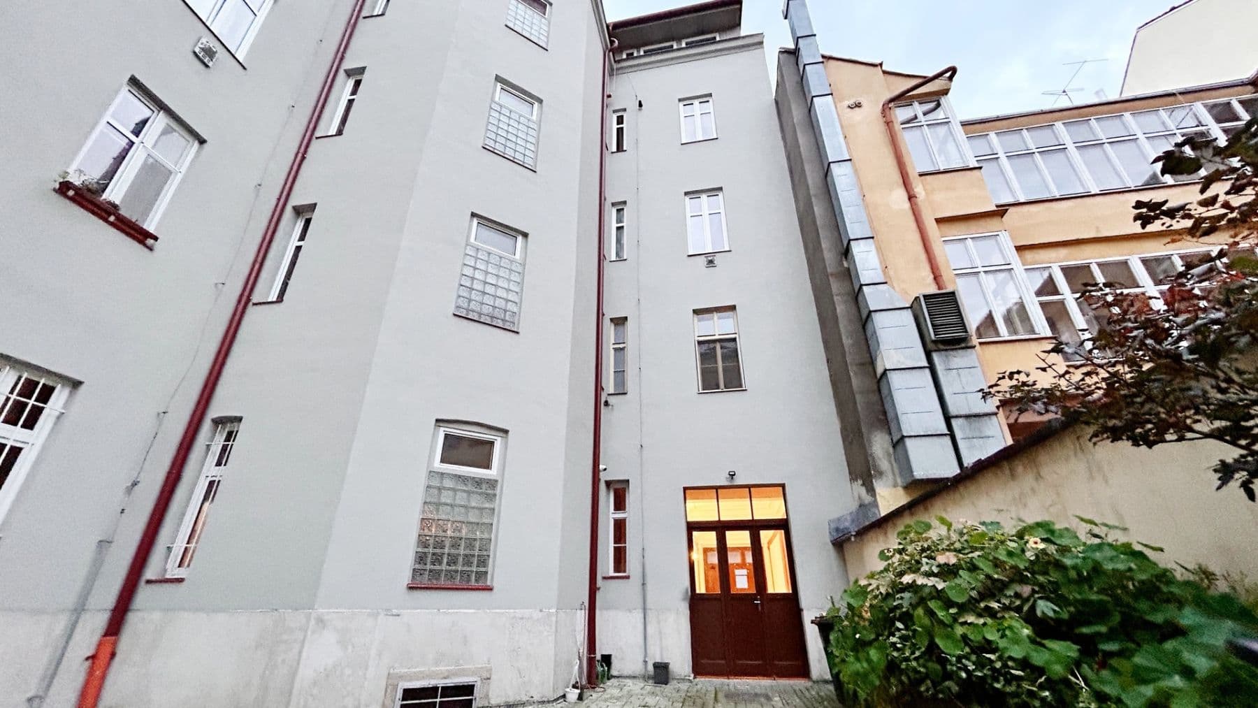 Pronájem bytu 2+kk 47 m², Vltavská, Praha, Praha Pronájem bytu 2+kk 47 m², Vltavská, Praha, Praha