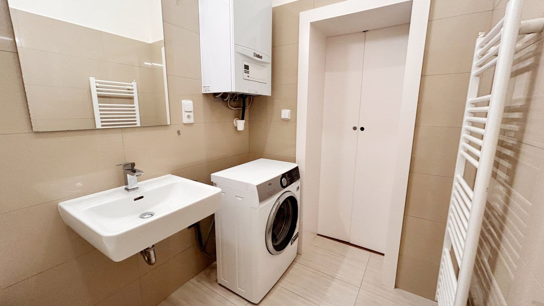 Pronájem bytu 2+kk 47 m², Vltavská, Praha, Praha Pronájem bytu 2+kk 47 m², Vltavská, Praha, Praha