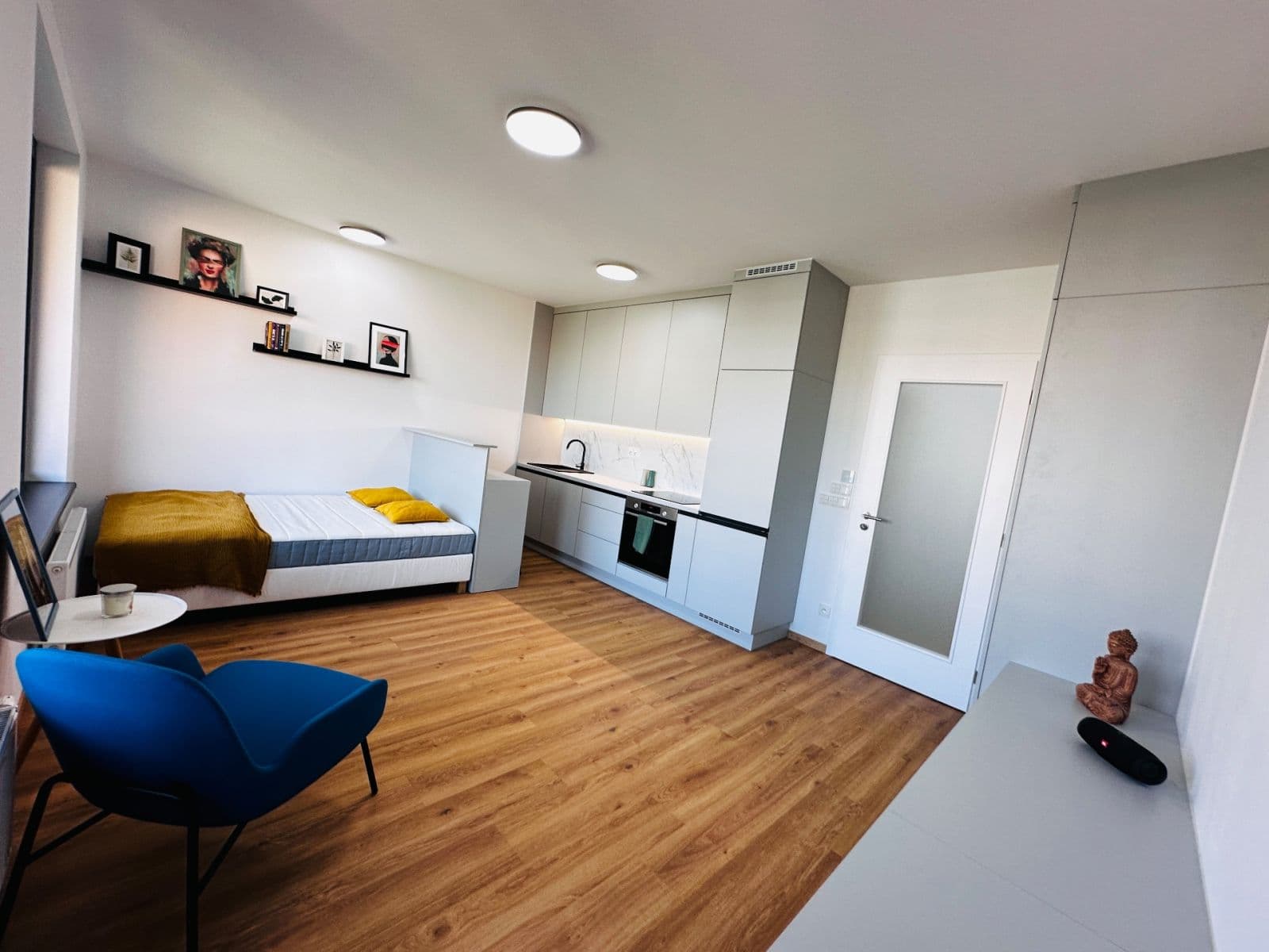 Pronájem bytu 1+kk 38 m², Olgy Havlové, Praha, Praha Pronájem bytu 1+kk 38 m², Olgy Havlové, Praha, Praha