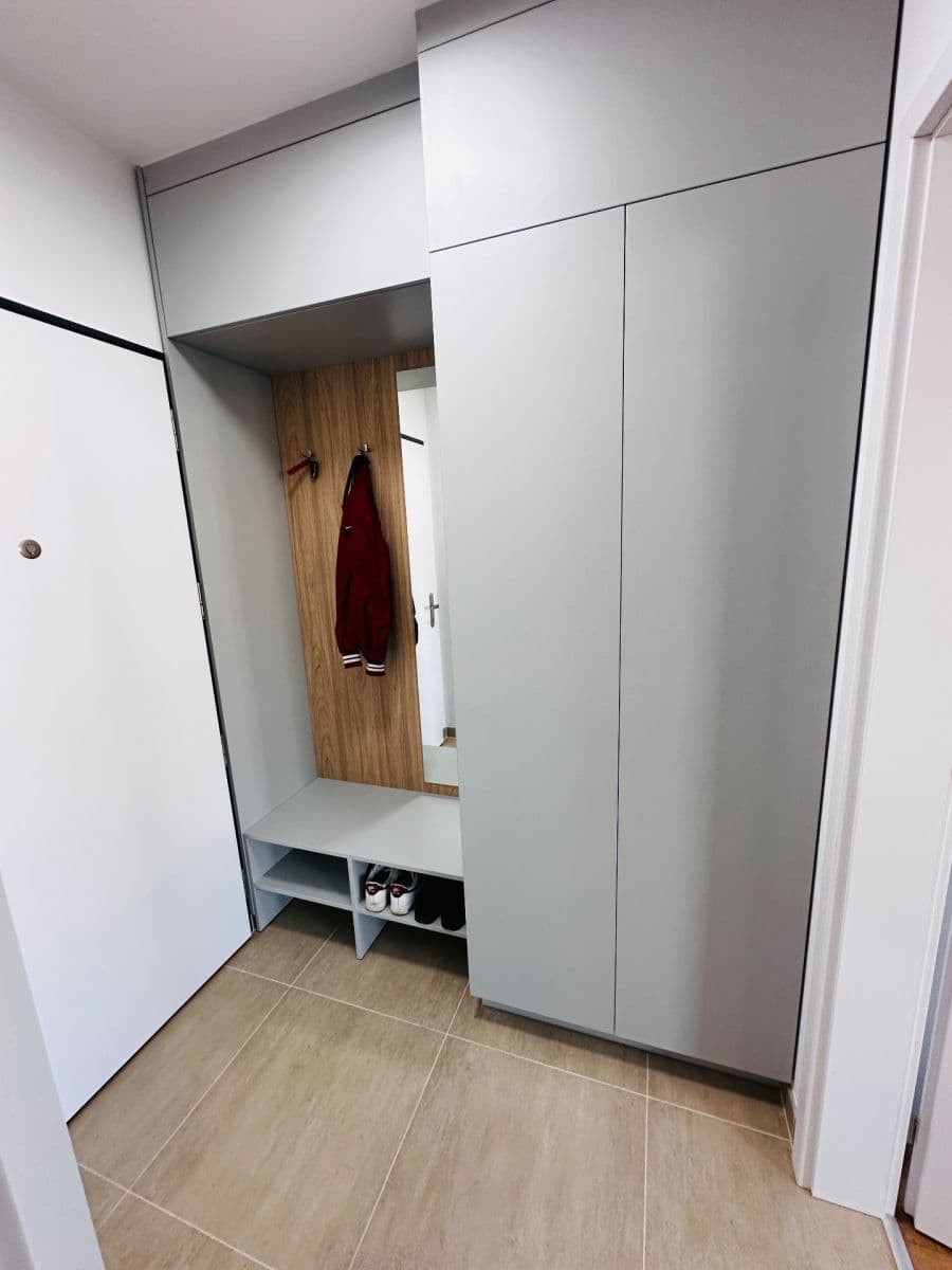Pronájem bytu 1+kk 38 m², Olgy Havlové, Praha, Praha Pronájem bytu 1+kk 38 m², Olgy Havlové, Praha, Praha