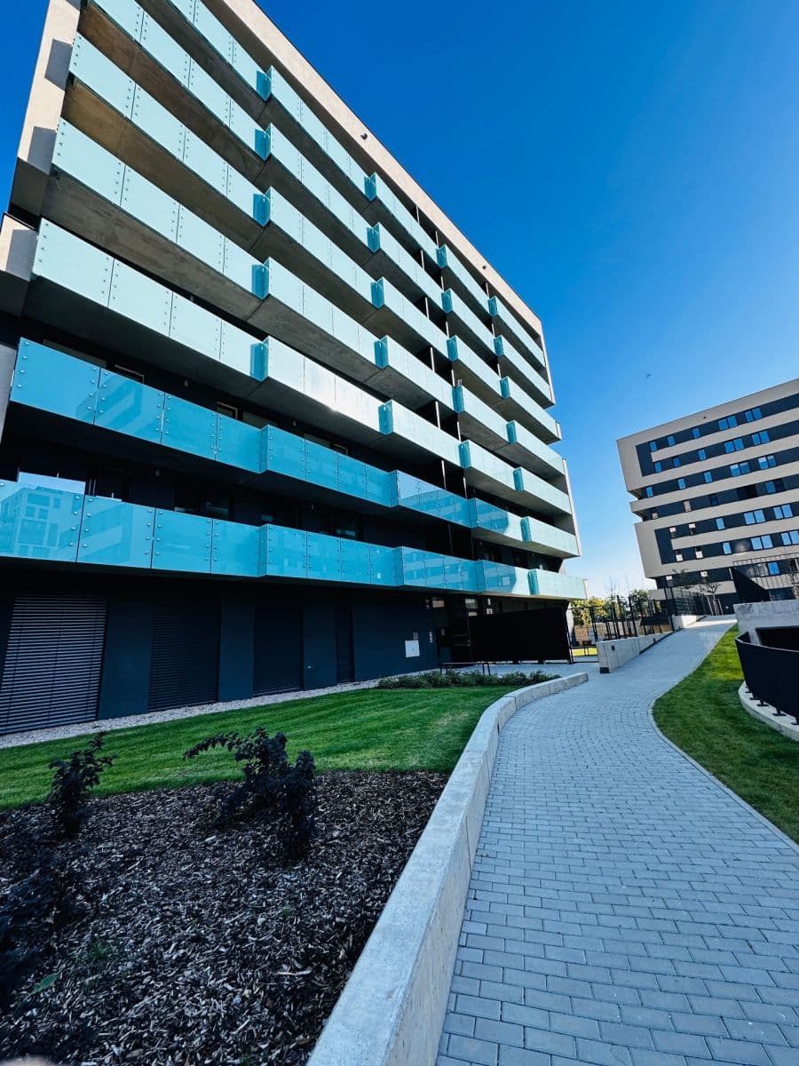 Pronájem bytu 1+kk 38 m², Olgy Havlové, Praha, Praha Pronájem bytu 1+kk 38 m², Olgy Havlové, Praha, Praha