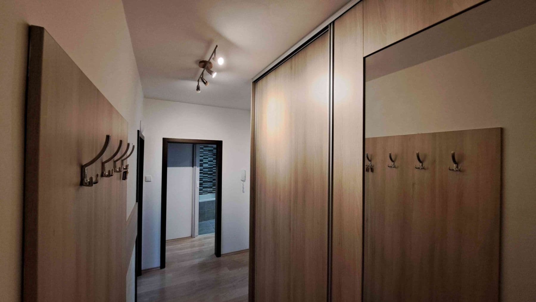 Pronájem bytu 3+1 75 m², Na Jílech, Česká Lípa, Liberecký kraj Pronájem bytu 3+1 75 m², Na Jílech, Česká Lípa, Liberecký kraj