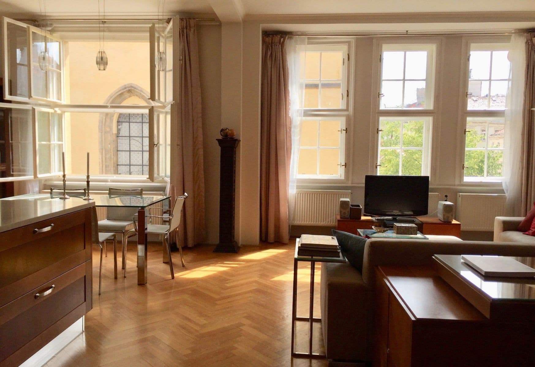 Pronájem bytu 95 m², Haštalská, Praha, Praha Pronájem bytu 95 m², Haštalská, Praha, Praha