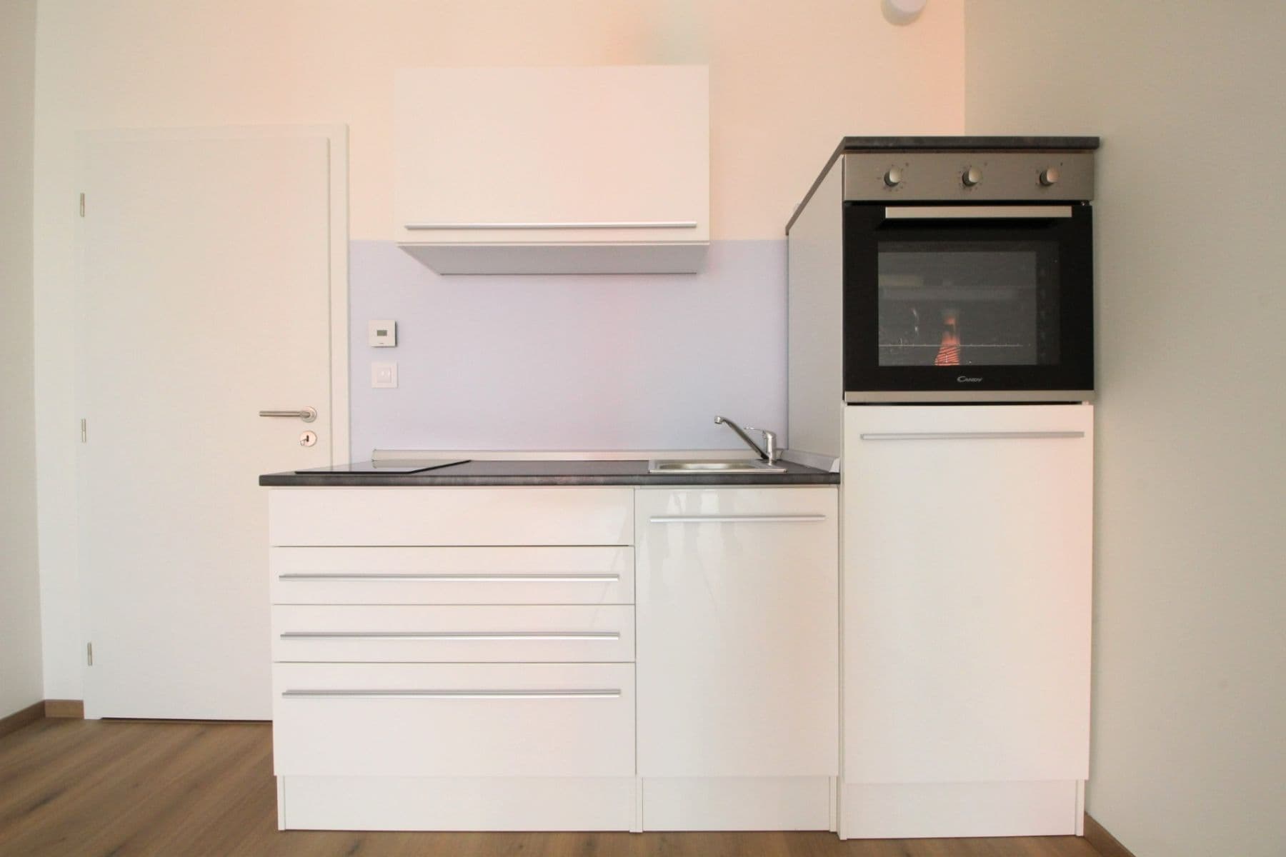 Pronájem bytu 1+kk 43 m², Choceradská, Praha, Praha Pronájem bytu 1+kk 43 m², Choceradská, Praha, Praha