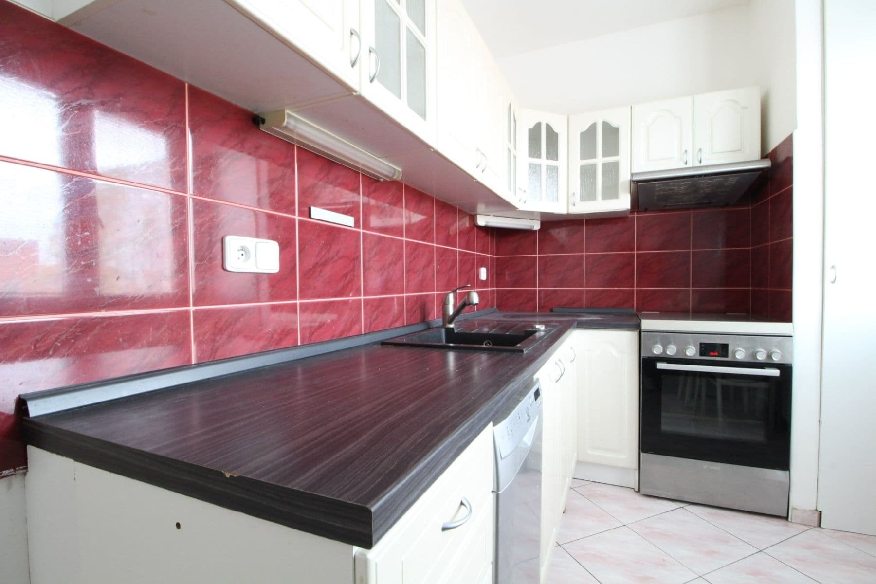 Pronájem bytu 2+1 53 m², Jasmínová, Praha, Praha Pronájem bytu 2+1 53 m², Jasmínová, Praha, Praha