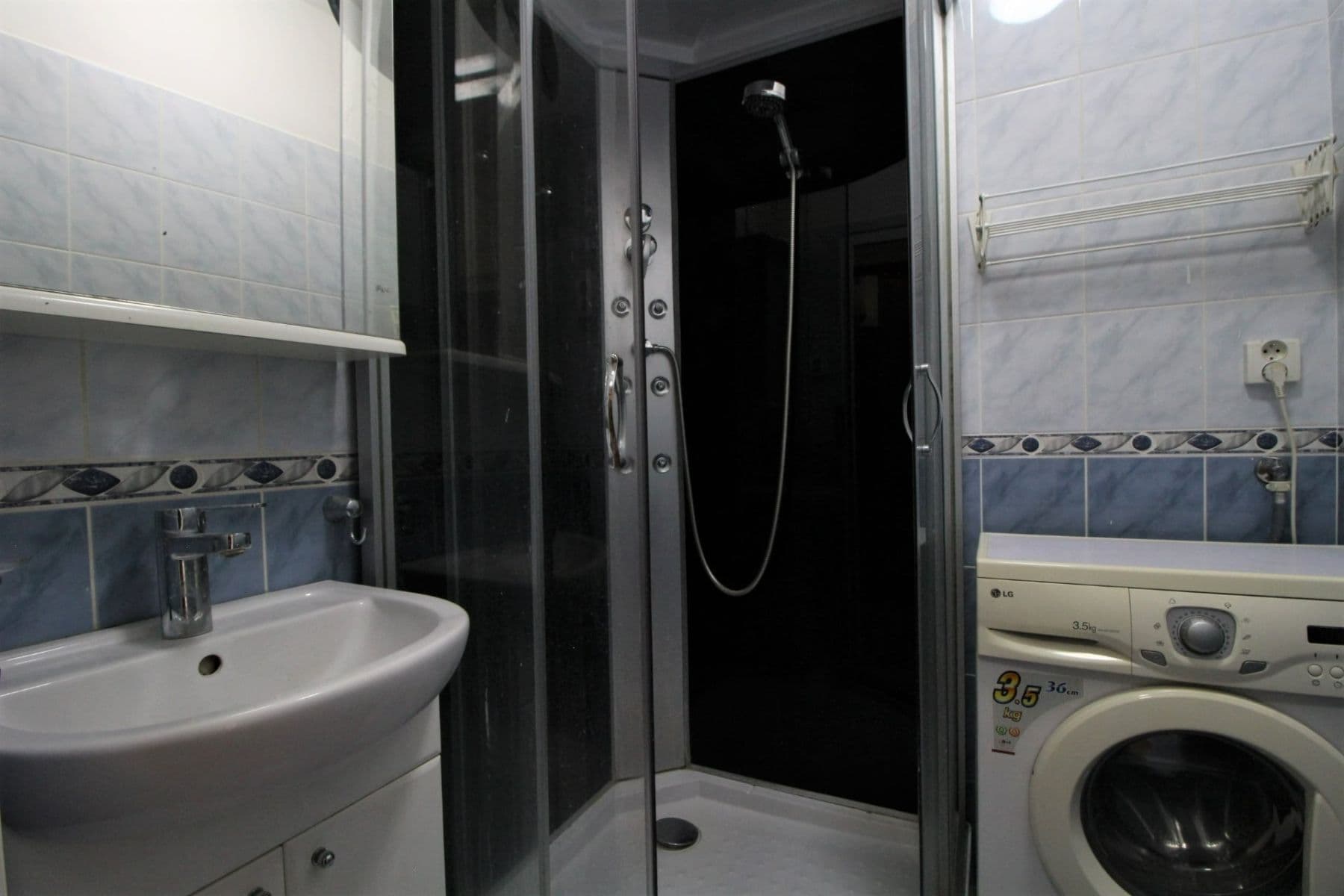 Pronájem bytu 2+1 53 m², Jasmínová, Praha, Praha Pronájem bytu 2+1 53 m², Jasmínová, Praha, Praha