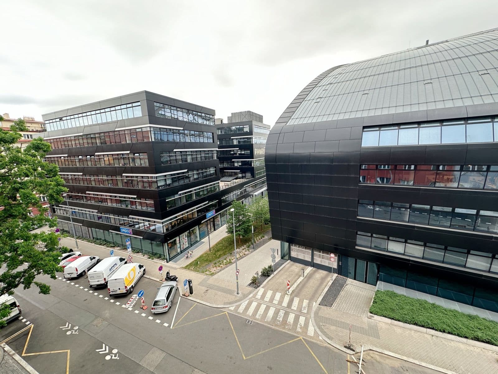 Pronájem bytu 2+kk 66 m², Tusarova, Praha, Praha Pronájem bytu 2+kk 66 m², Tusarova, Praha, Praha