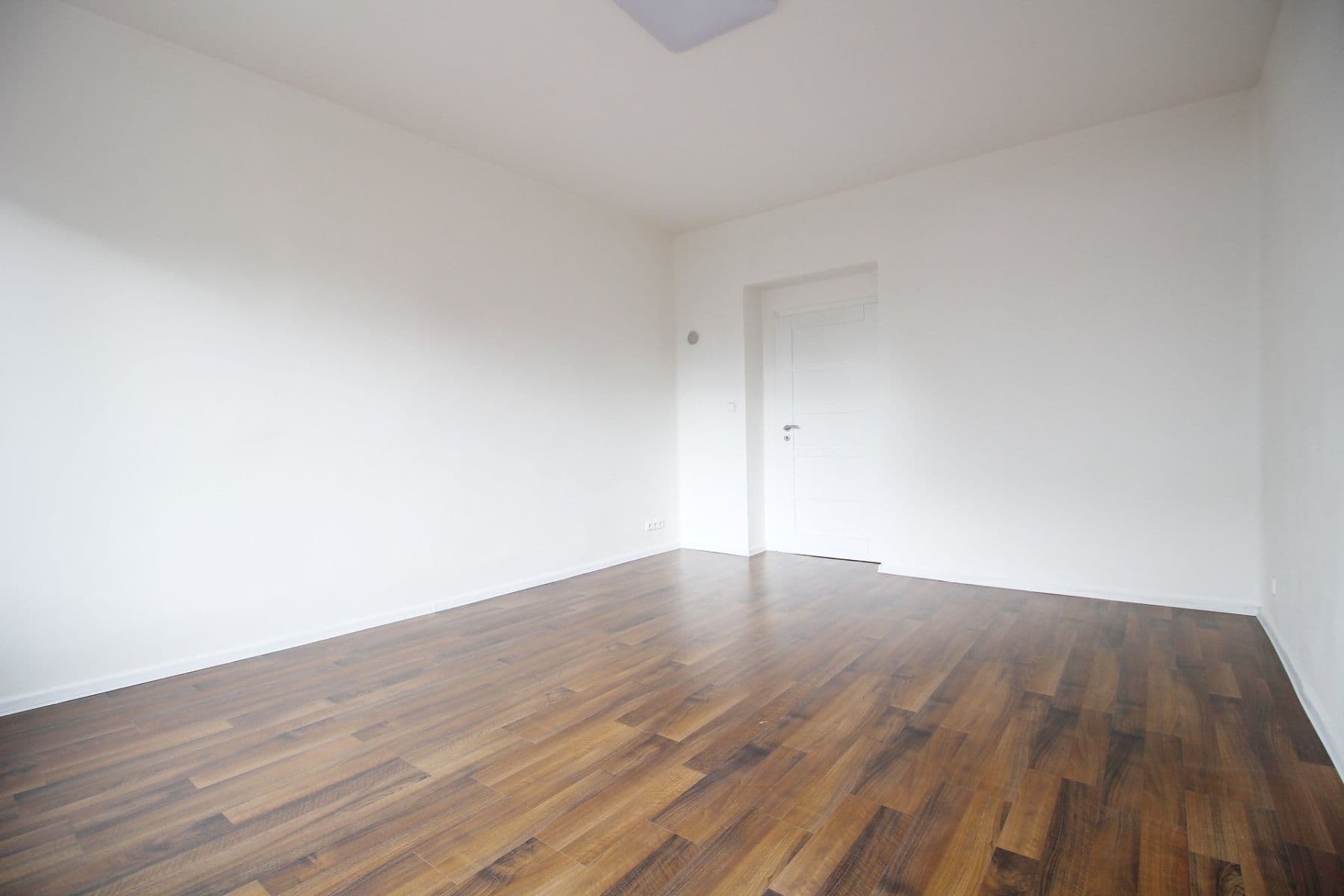Pronájem bytu 2+kk 66 m², Tusarova, Praha, Praha Pronájem bytu 2+kk 66 m², Tusarova, Praha, Praha