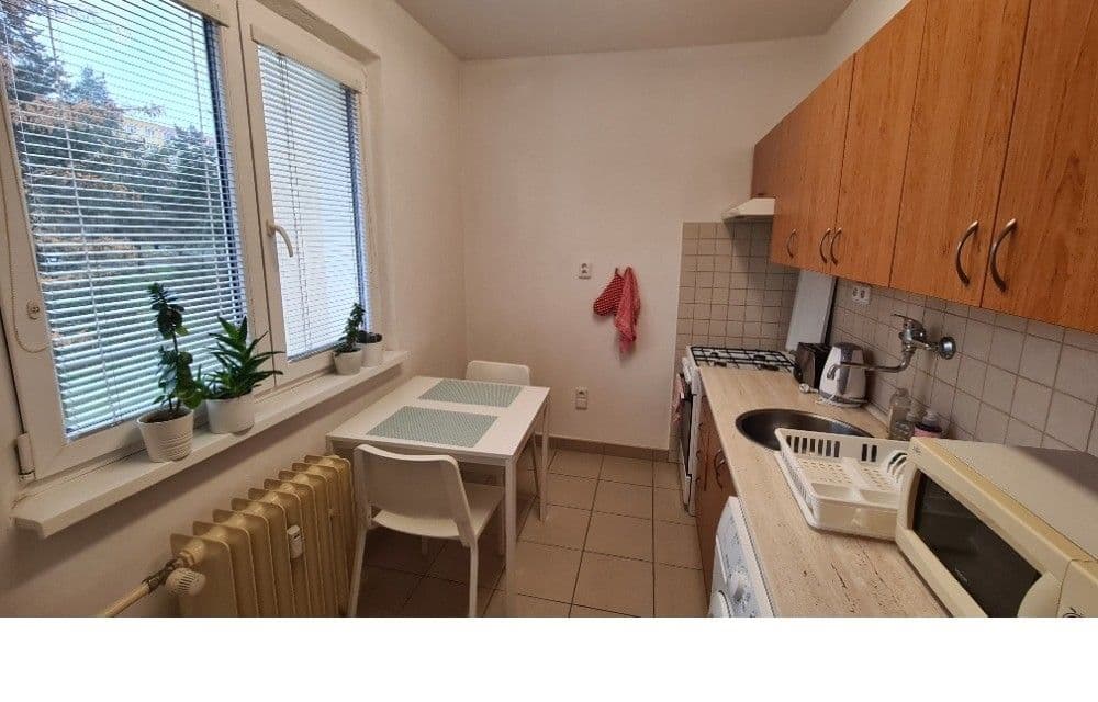 Prodej bytu 2+1 55 m², Kamerunská, Praha, Praha Prodej bytu 2+1 55 m², Kamerunská, Praha, Praha