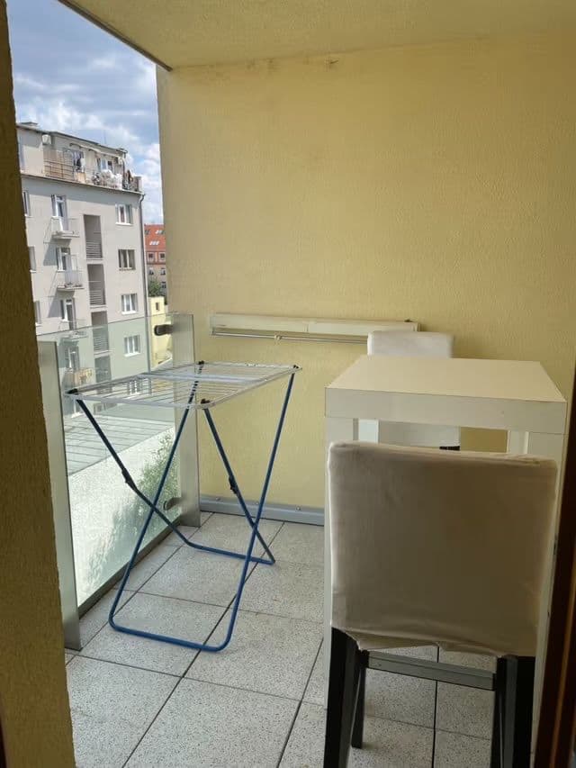 Pronájem bytu 2+kk 47 m², Komunardů, Praha, Praha Pronájem bytu 2+kk 47 m², Komunardů, Praha, Praha