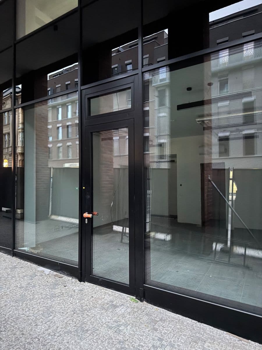 Pronájem nebytového prostoru 39 m², Hartigova, Praha, Praha Pronájem nebytového prostoru 39 m², Hartigova, Praha, Praha