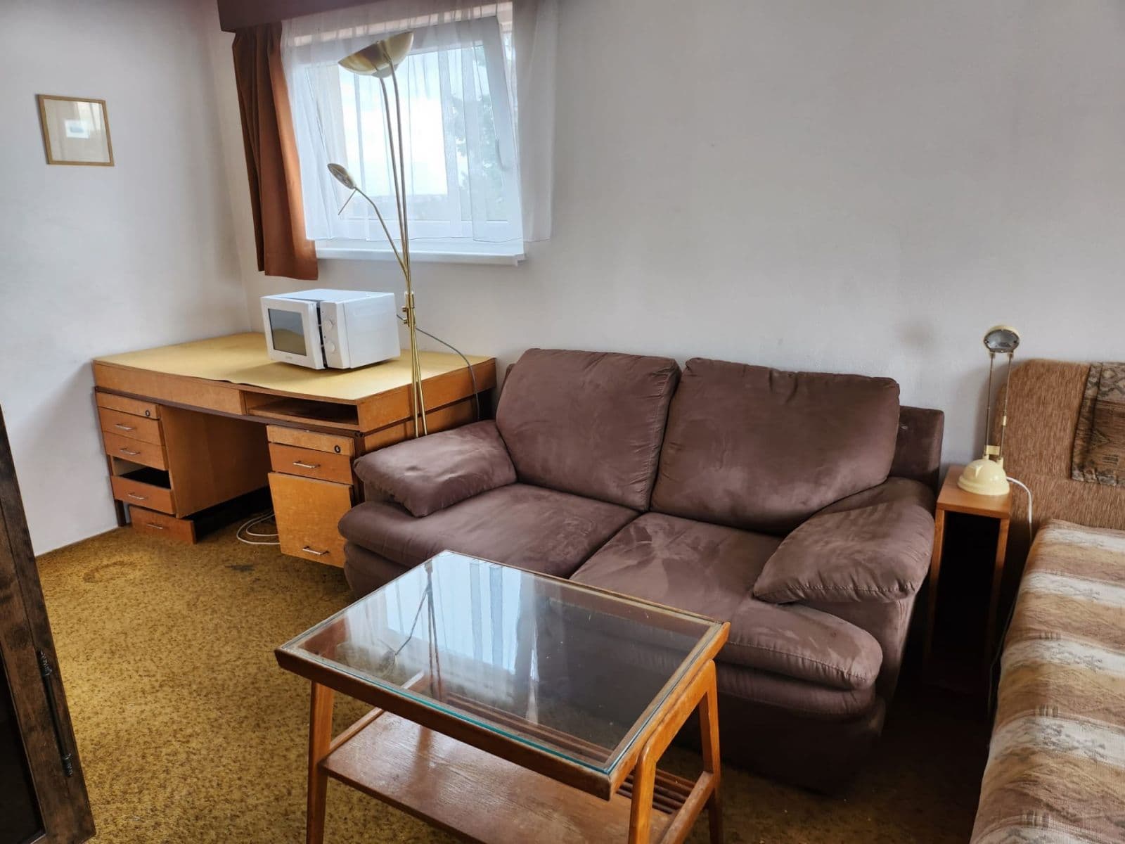 Pronájem bytu 1+kk 30 m², Nad Pomníkem, Praha, Praha Pronájem bytu 1+kk 30 m², Nad Pomníkem, Praha, Praha