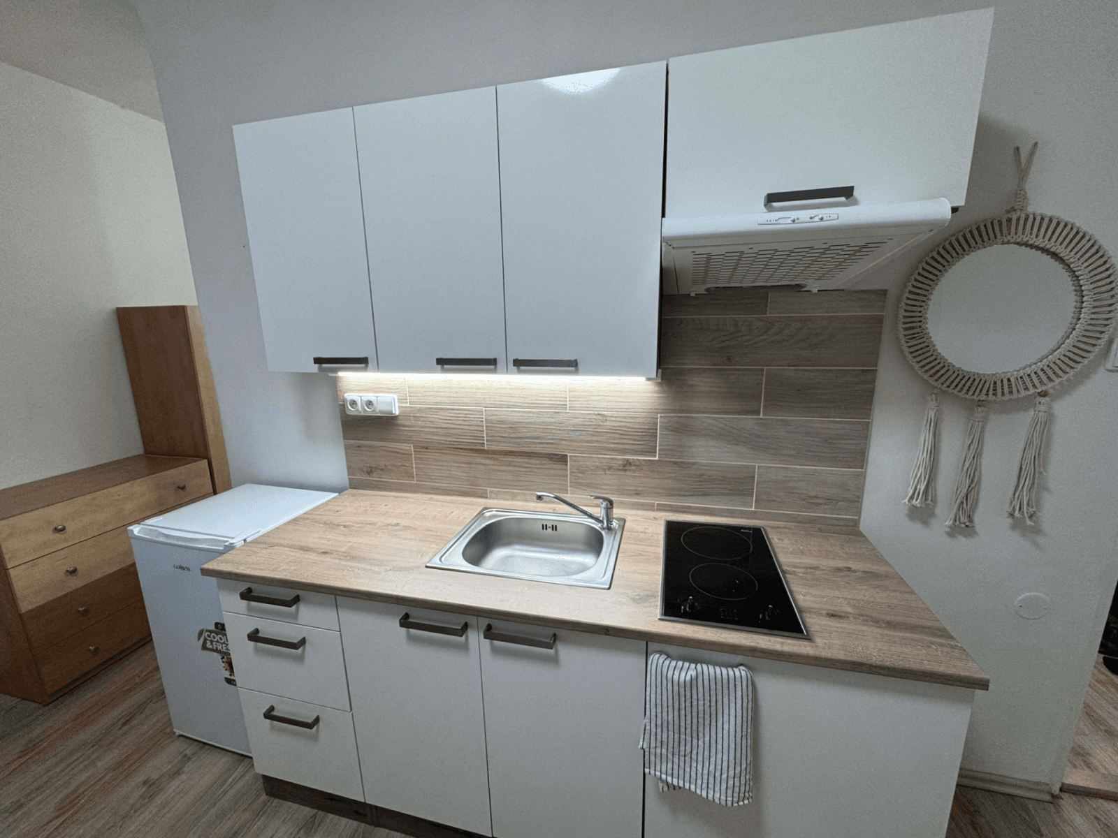 Pronájem bytu 1+kk 22 m², tř. Míru, Olomouc, Olomoucký kraj Pronájem bytu 1+kk 22 m², tř. Míru, Olomouc, Olomoucký kraj