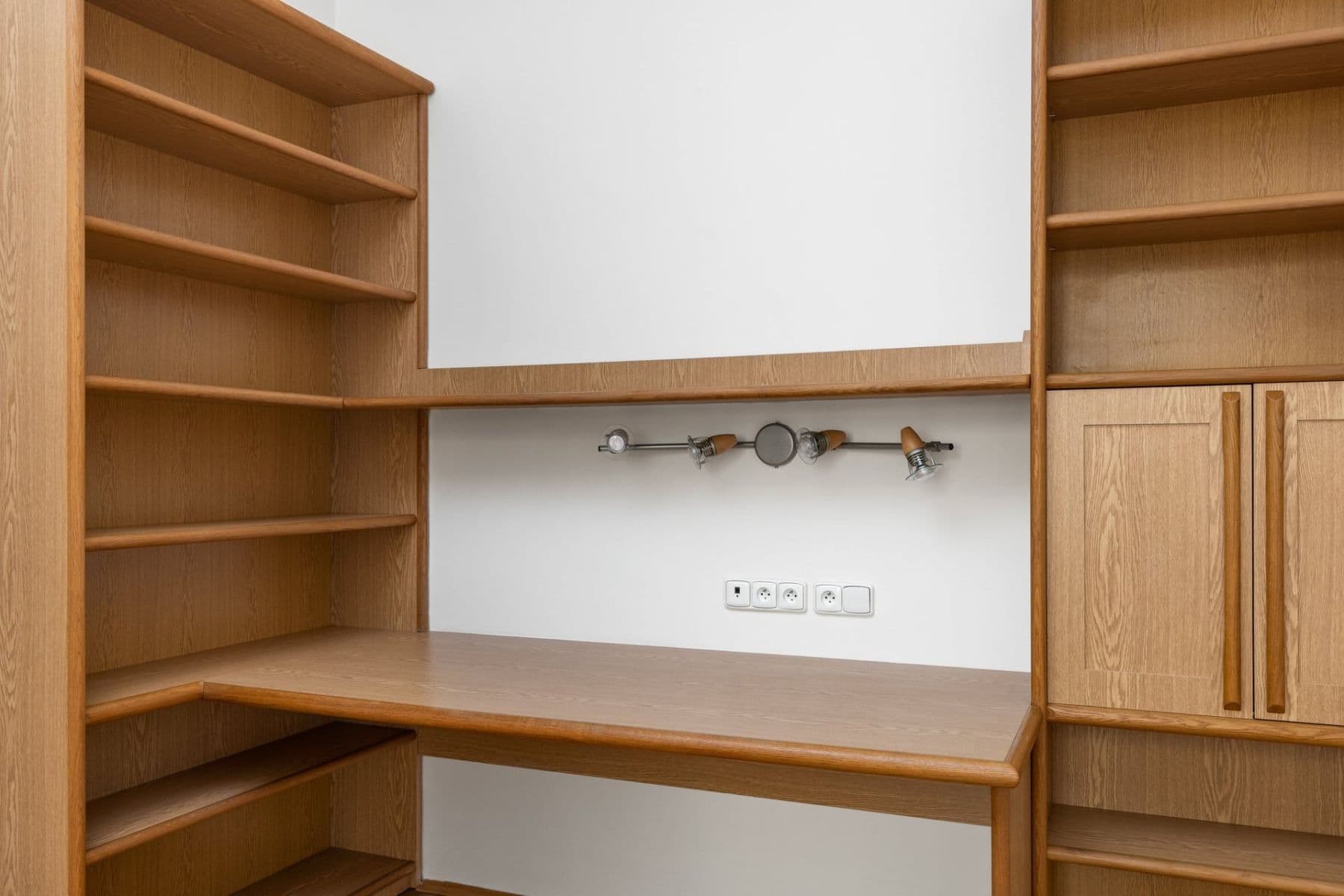 Pronájem bytu 3+kk 104 m², dr. Zikmunda Wintra, Praha, Praha Pronájem bytu 3+kk 104 m², dr. Zikmunda Wintra, Praha, Praha