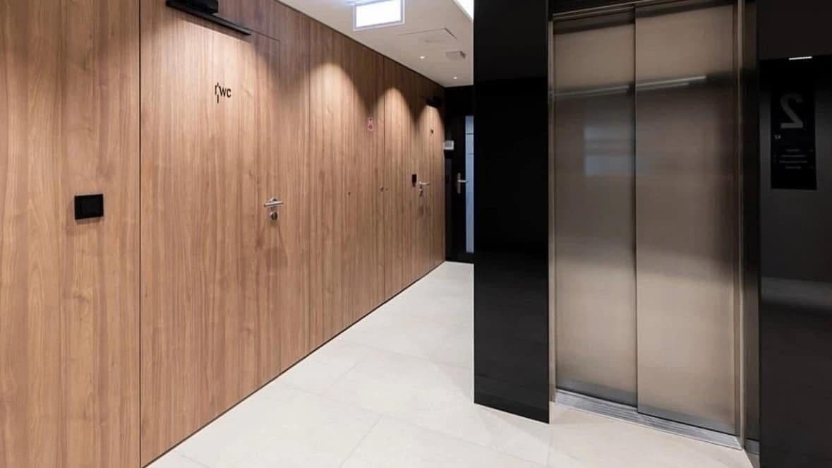 Pronájem nebytového prostoru 30 m², Rohanské nábřeží, Praha, Praha Pronájem nebytového prostoru 30 m², Rohanské nábřeží, Praha, Praha