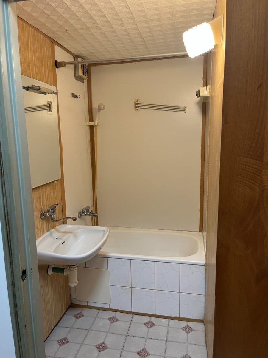 Pronájem bytu 2+kk 49 m², Anny Drabíkové, Praha, Praha Pronájem bytu 2+kk 49 m², Anny Drabíkové, Praha, Praha