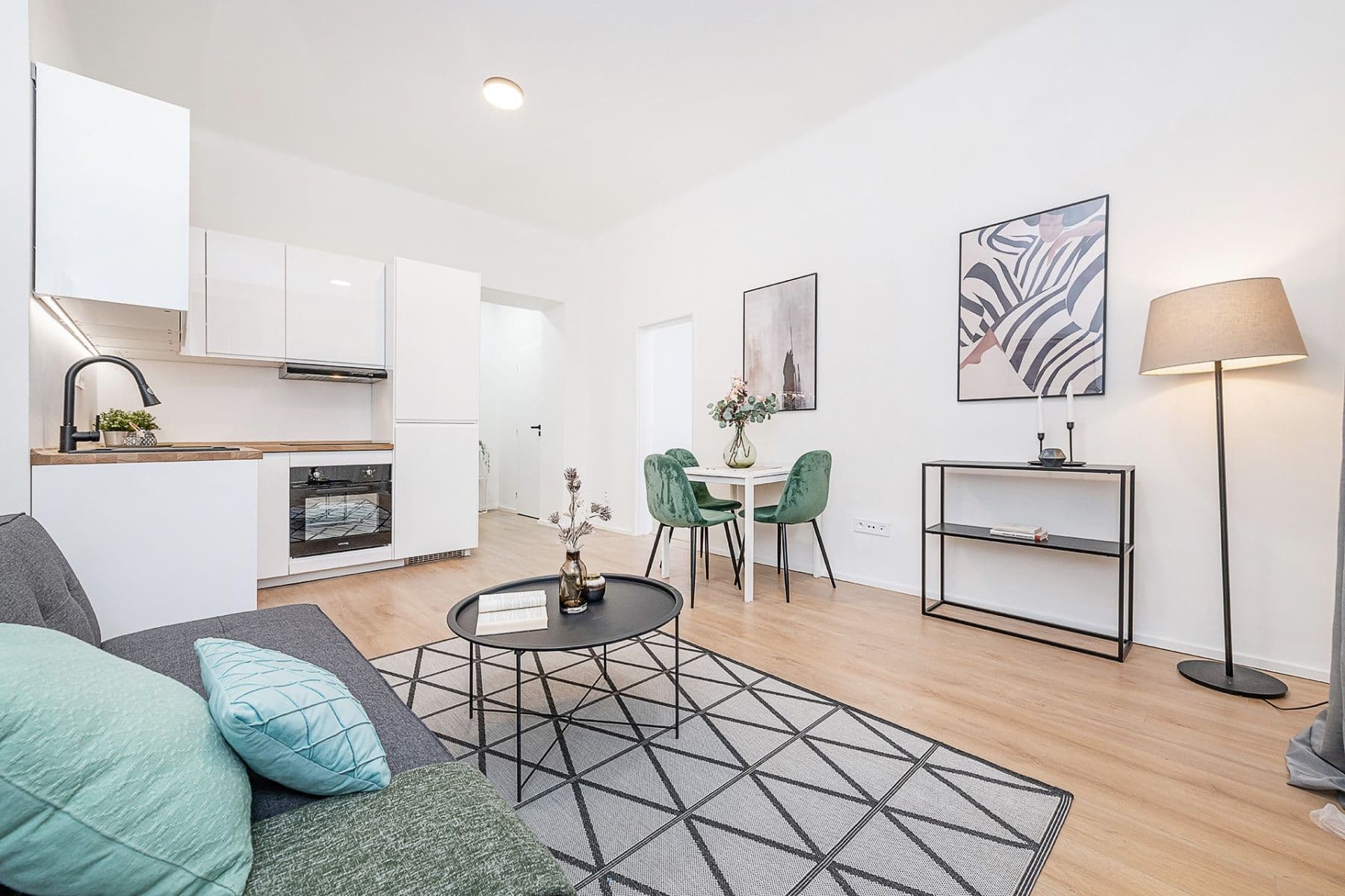 Prodej bytu 2+kk 46 m², Brožíkova, Praha, Praha Prodej bytu 2+kk 46 m², Brožíkova, Praha, Praha