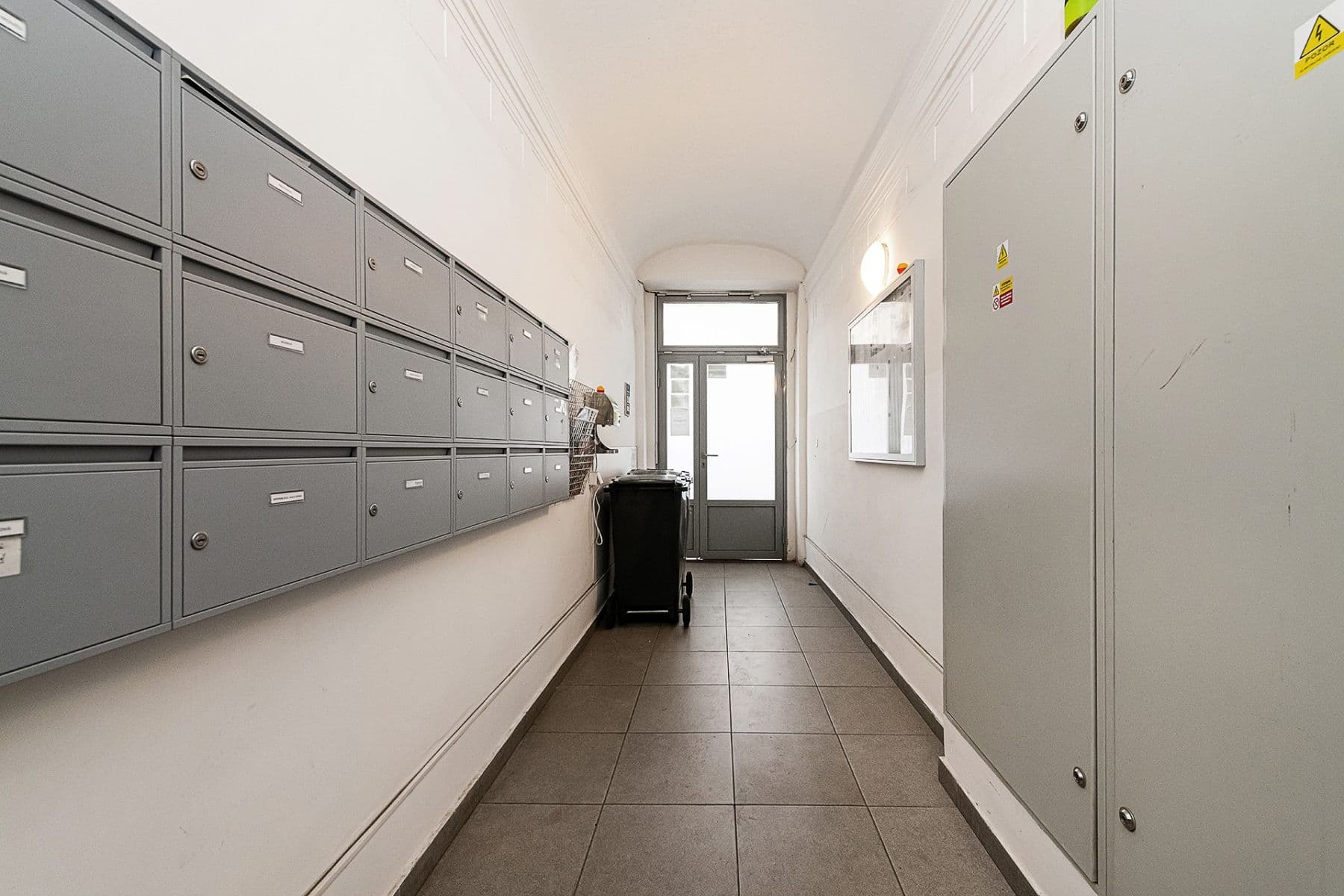 Prodej bytu 2+kk 46 m², Brožíkova, Praha, Praha Prodej bytu 2+kk 46 m², Brožíkova, Praha, Praha