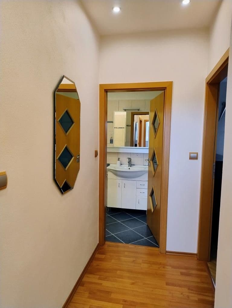 Pronájem bytu 2+kk 48 m², K. H. Máchy, Příbram, Středočeský kraj Pronájem bytu 2+kk 48 m², K. H. Máchy, Příbram, Středočeský kraj