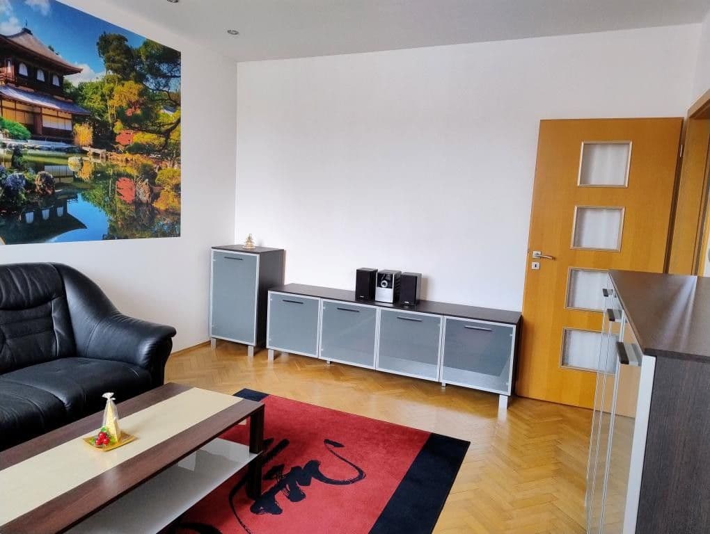 Pronájem bytu 2+kk 48 m², K. H. Máchy, Příbram, Středočeský kraj Pronájem bytu 2+kk 48 m², K. H. Máchy, Příbram, Středočeský kraj