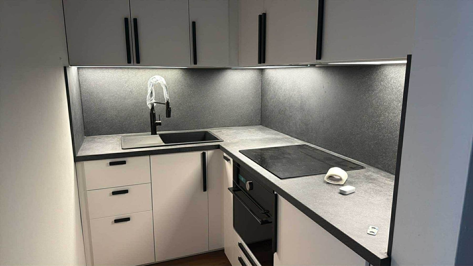 Pronájem bytu 1+kk 45 m², Malešická, Praha, Praha Pronájem bytu 1+kk 45 m², Malešická, Praha, Praha