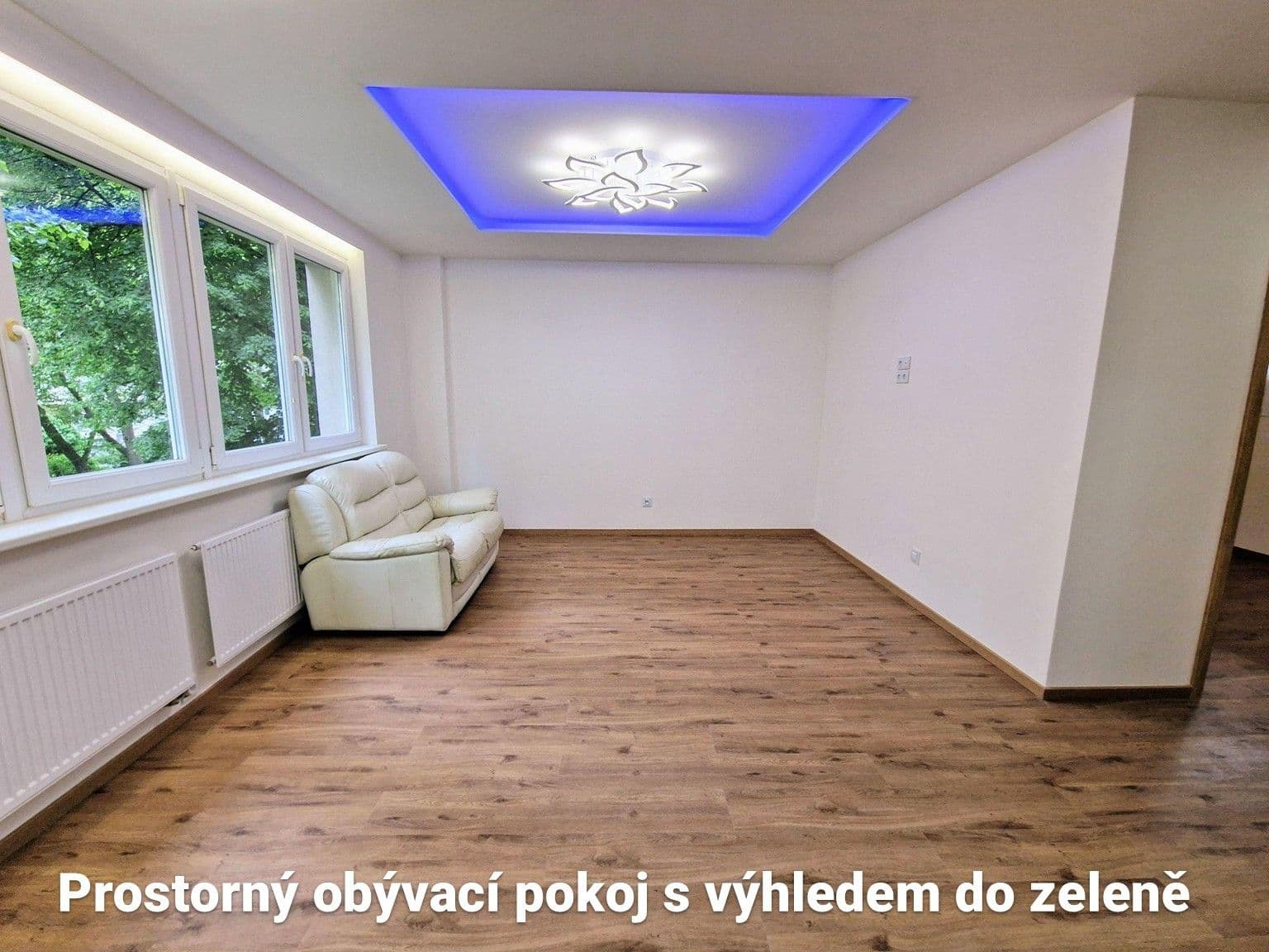 Pronájem bytu 2+kk 43 m², Humpolecká, Praha, Praha Pronájem bytu 2+kk 43 m², Humpolecká, Praha, Praha