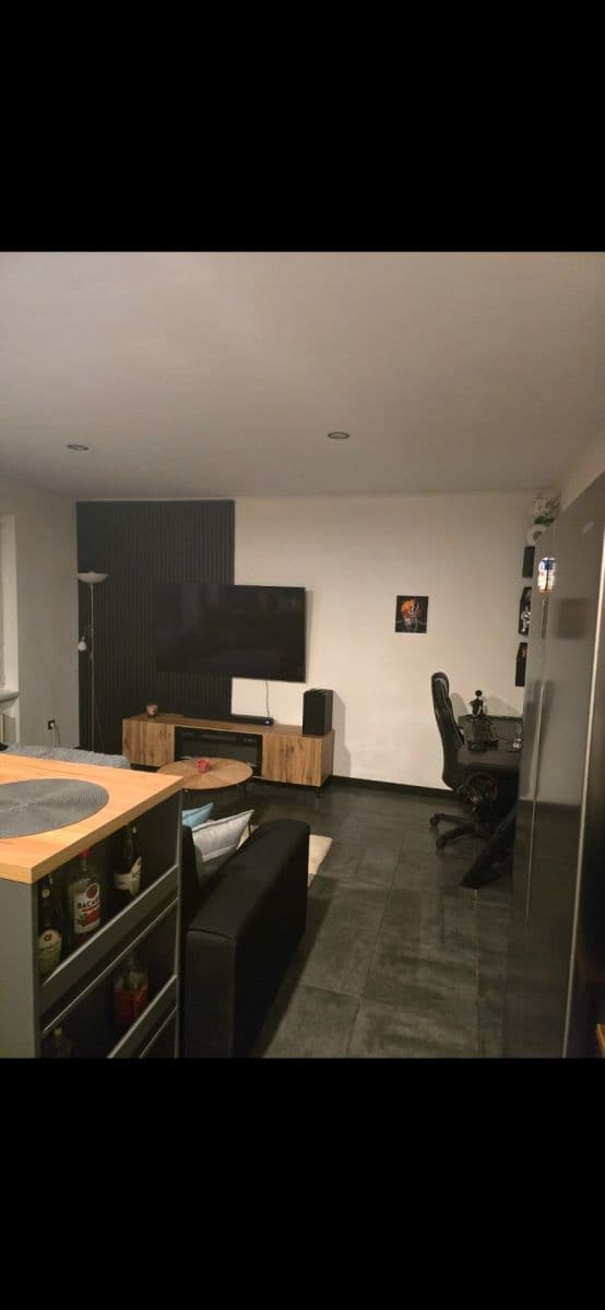 Prodej bytu 3+kk 72 m², 5. května, Dobroměřice, Ústecký kraj Prodej bytu 3+kk 72 m², 5. května, Dobroměřice, Ústecký kraj