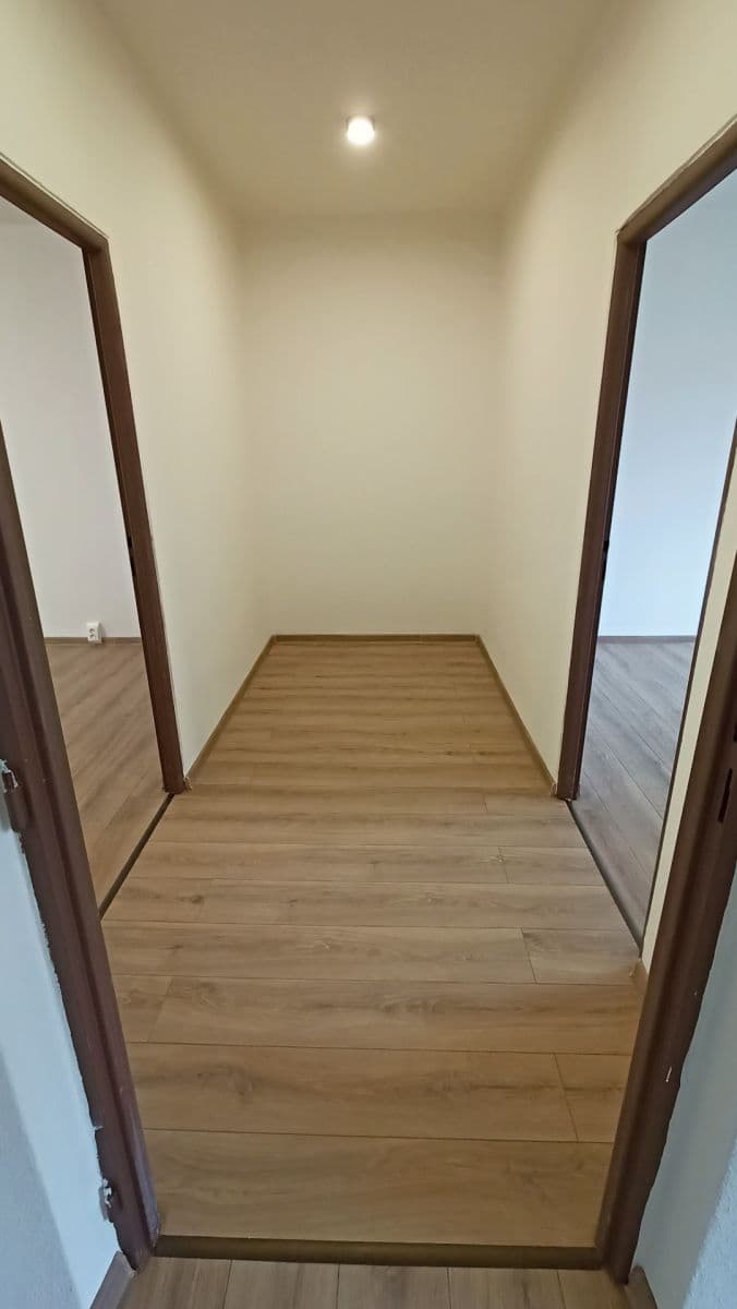 Pronájem bytu 3+1 74 m², Osvobození, Orlová, Moravskoslezský kraj Pronájem bytu 3+1 74 m², Osvobození, Orlová, Moravskoslezský kraj