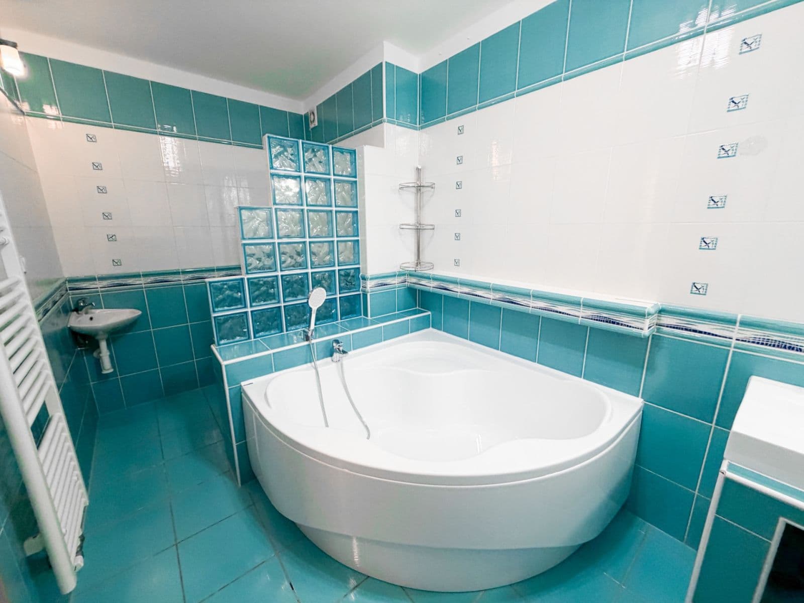 Pronájem bytu 2+kk 61 m², Ďáblická, Praha, Praha Pronájem bytu 2+kk 61 m², Ďáblická, Praha, Praha