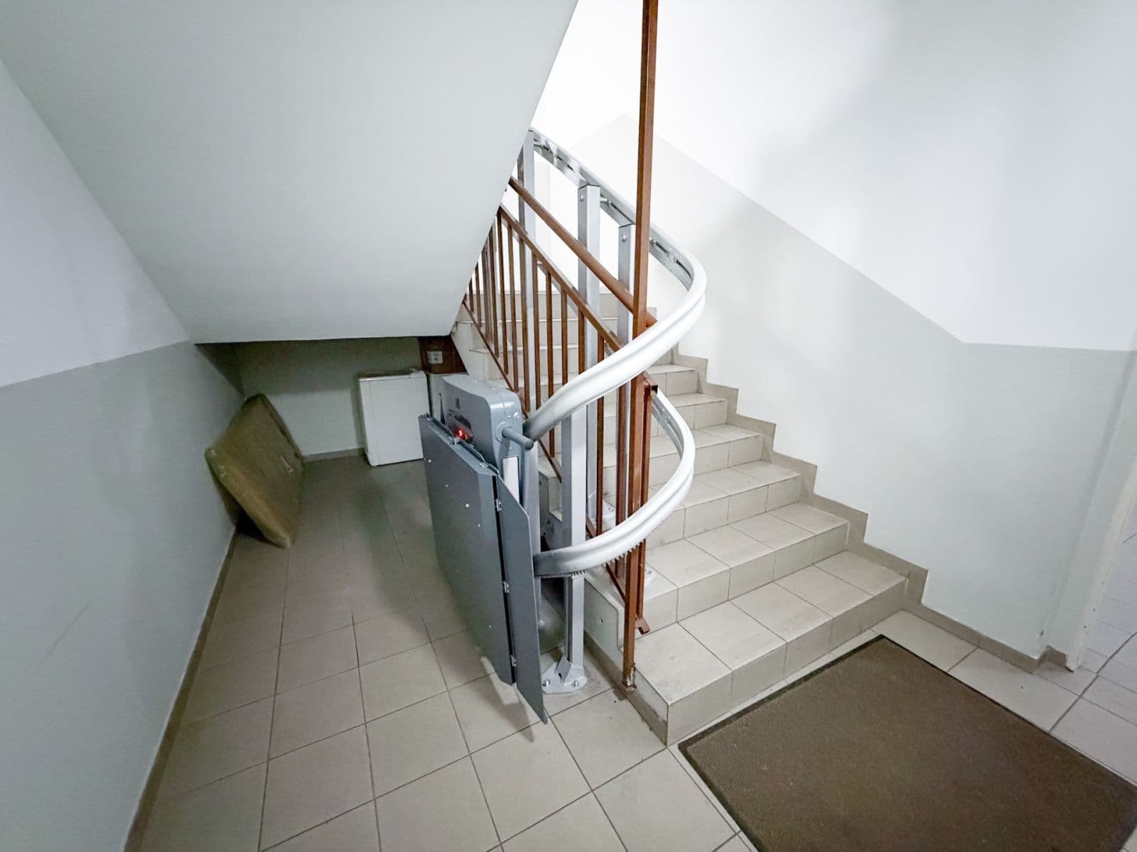 Pronájem bytu 2+kk 61 m², Ďáblická, Praha, Praha Pronájem bytu 2+kk 61 m², Ďáblická, Praha, Praha