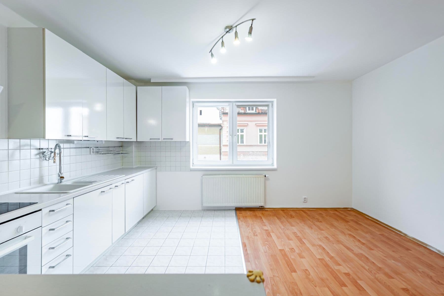 Pronájem bytu 2+kk 61 m², Ďáblická, Praha, Praha Pronájem bytu 2+kk 61 m², Ďáblická, Praha, Praha