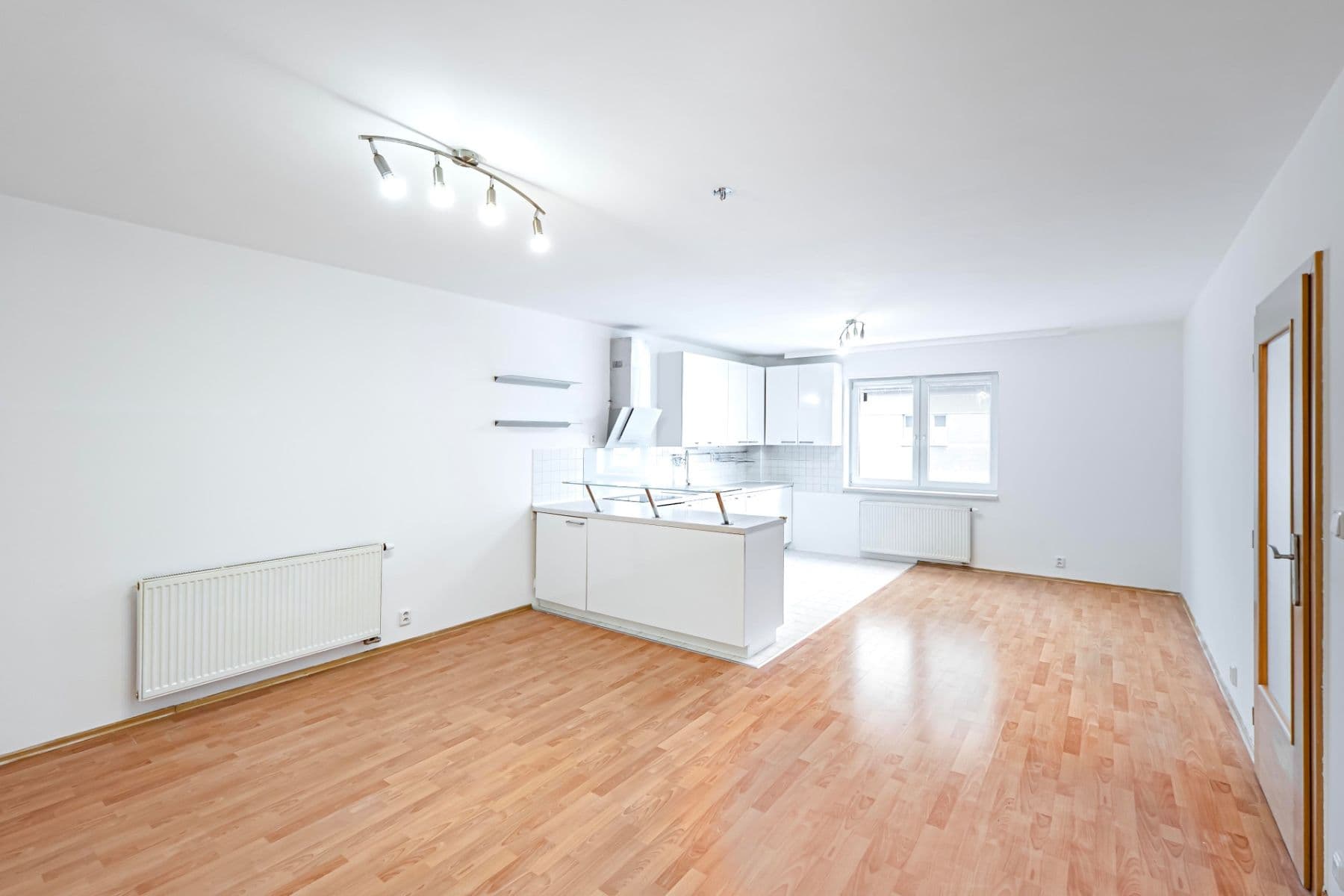 Pronájem bytu 2+kk 61 m², Ďáblická, Praha, Praha Pronájem bytu 2+kk 61 m², Ďáblická, Praha, Praha