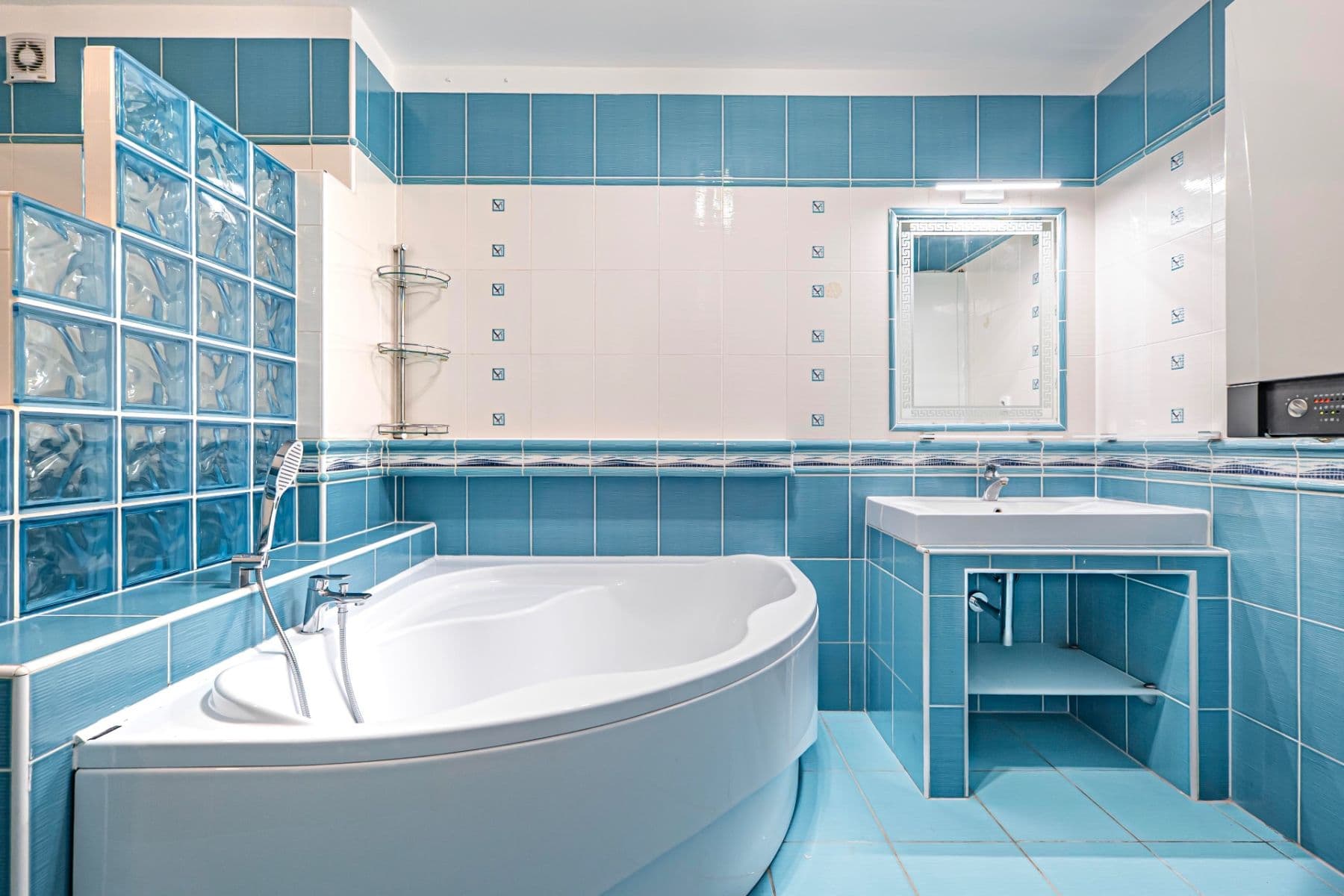 Pronájem bytu 2+kk 61 m², Ďáblická, Praha, Praha Pronájem bytu 2+kk 61 m², Ďáblická, Praha, Praha
