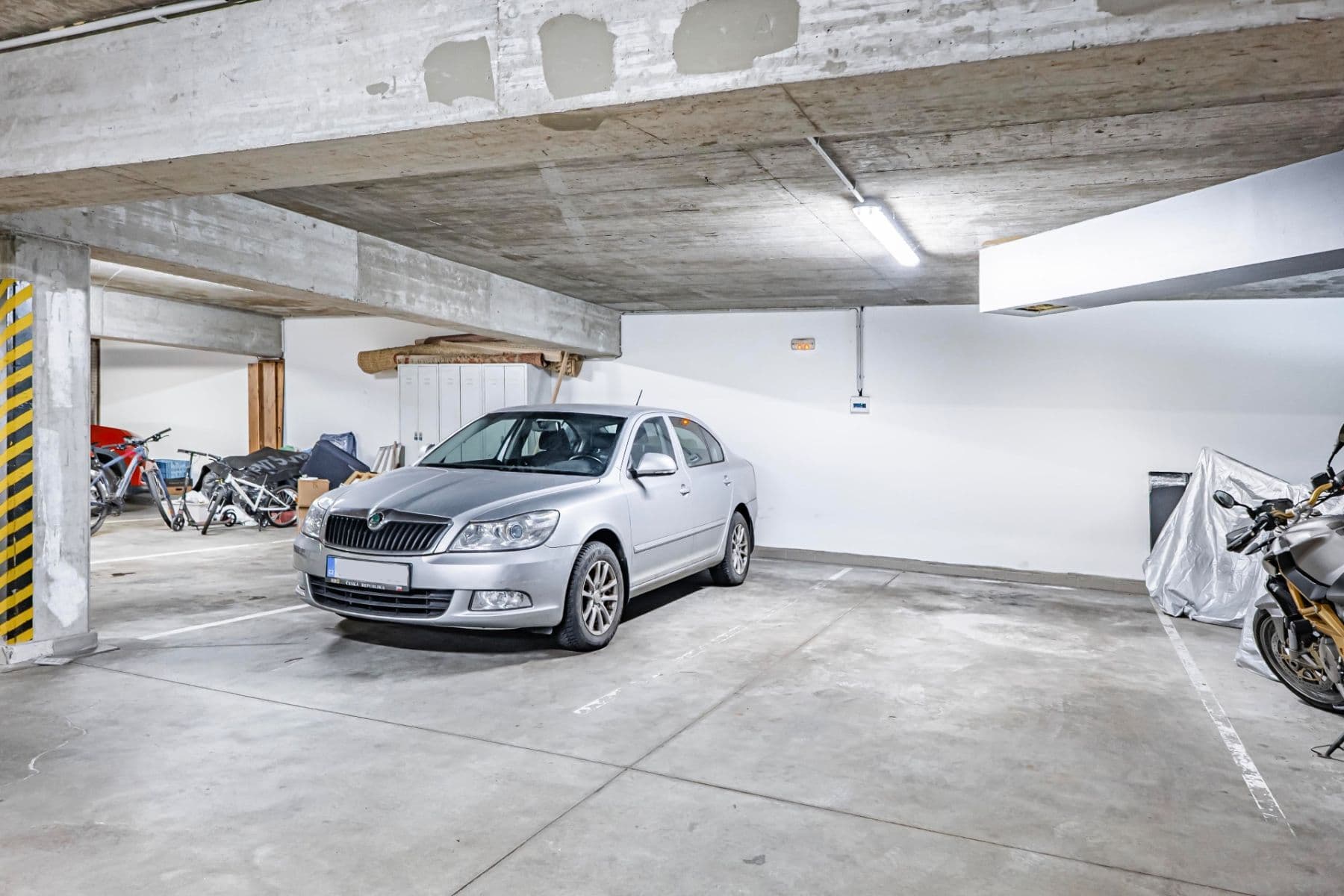 Pronájem bytu 2+kk 61 m², Ďáblická, Praha, Praha Pronájem bytu 2+kk 61 m², Ďáblická, Praha, Praha