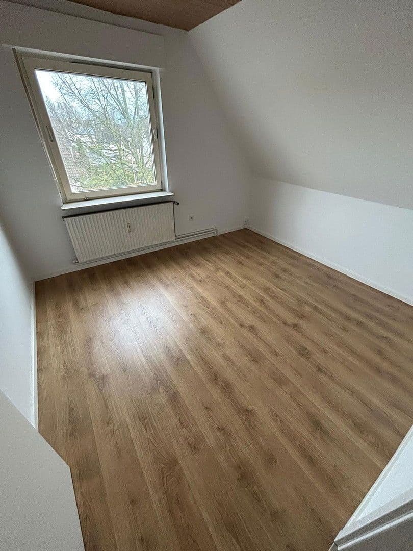 Pronájem bytu 3+1 54 m², Brakerstr. 17, Bielefeld, Severní Porýní-Vestfálsko Pronájem bytu 3+1 54 m², Brakerstr. 17, Bielefeld, Severní Porýní-Vestfálsko
