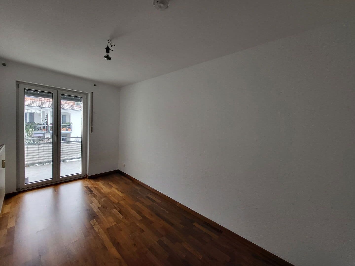 Pronájem bytu 3+1 77 m², Rüdesheimer Str. 18, Rodgau, Hessen Pronájem bytu 3+1 77 m², Rüdesheimer Str. 18, Rodgau, Hessen