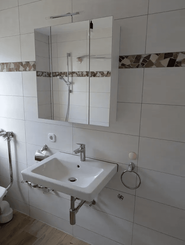 Pronájem bytu 1+1 40 m², Eggenfelden, Bavorsko Pronájem bytu 1+1 40 m², Eggenfelden, Bavorsko