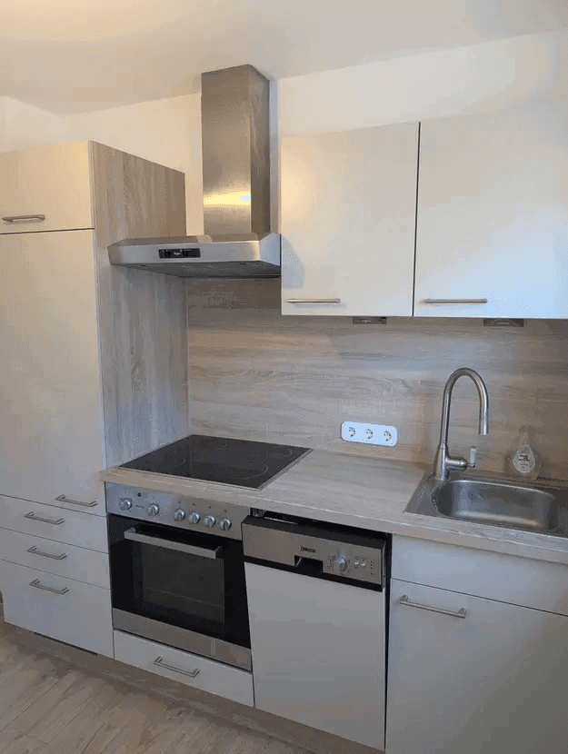 Pronájem bytu 1+1 40 m², Eggenfelden, Bavorsko Pronájem bytu 1+1 40 m², Eggenfelden, Bavorsko