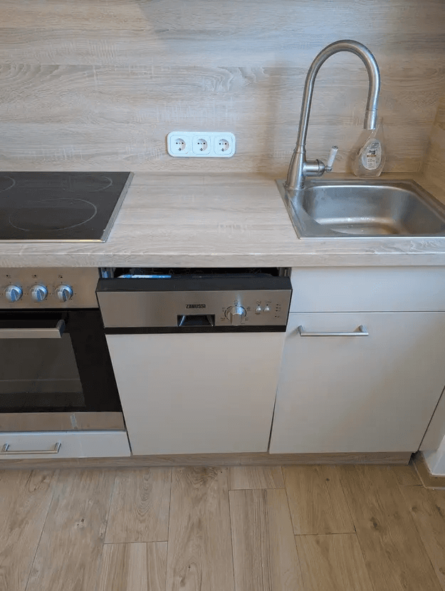 Pronájem bytu 1+1 40 m², Eggenfelden, Bavorsko Pronájem bytu 1+1 40 m², Eggenfelden, Bavorsko