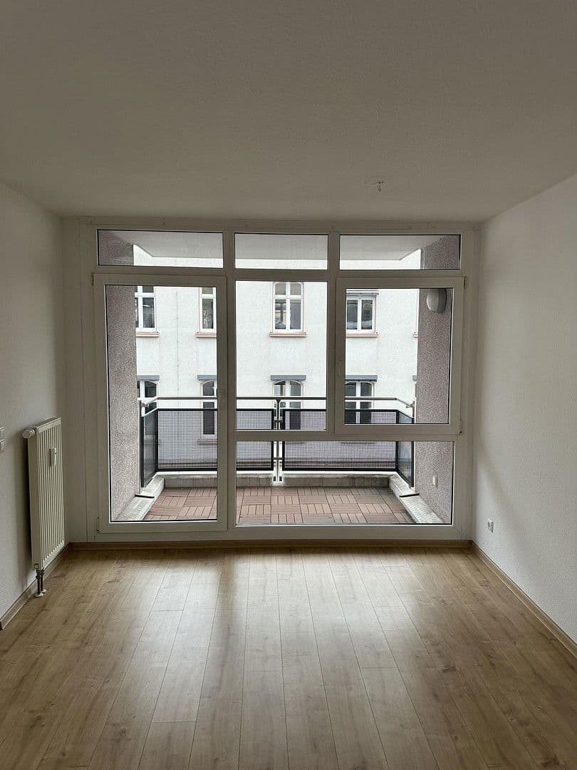 Pronájem bytu 3+1 76 m², Frankfurt am Main, Hessen Pronájem bytu 3+1 76 m², Frankfurt am Main, Hessen