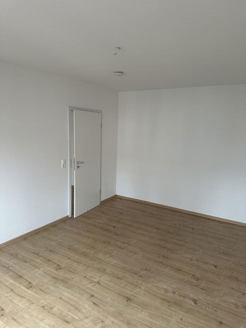 Pronájem bytu 3+1 76 m², Frankfurt am Main, Hessen Pronájem bytu 3+1 76 m², Frankfurt am Main, Hessen