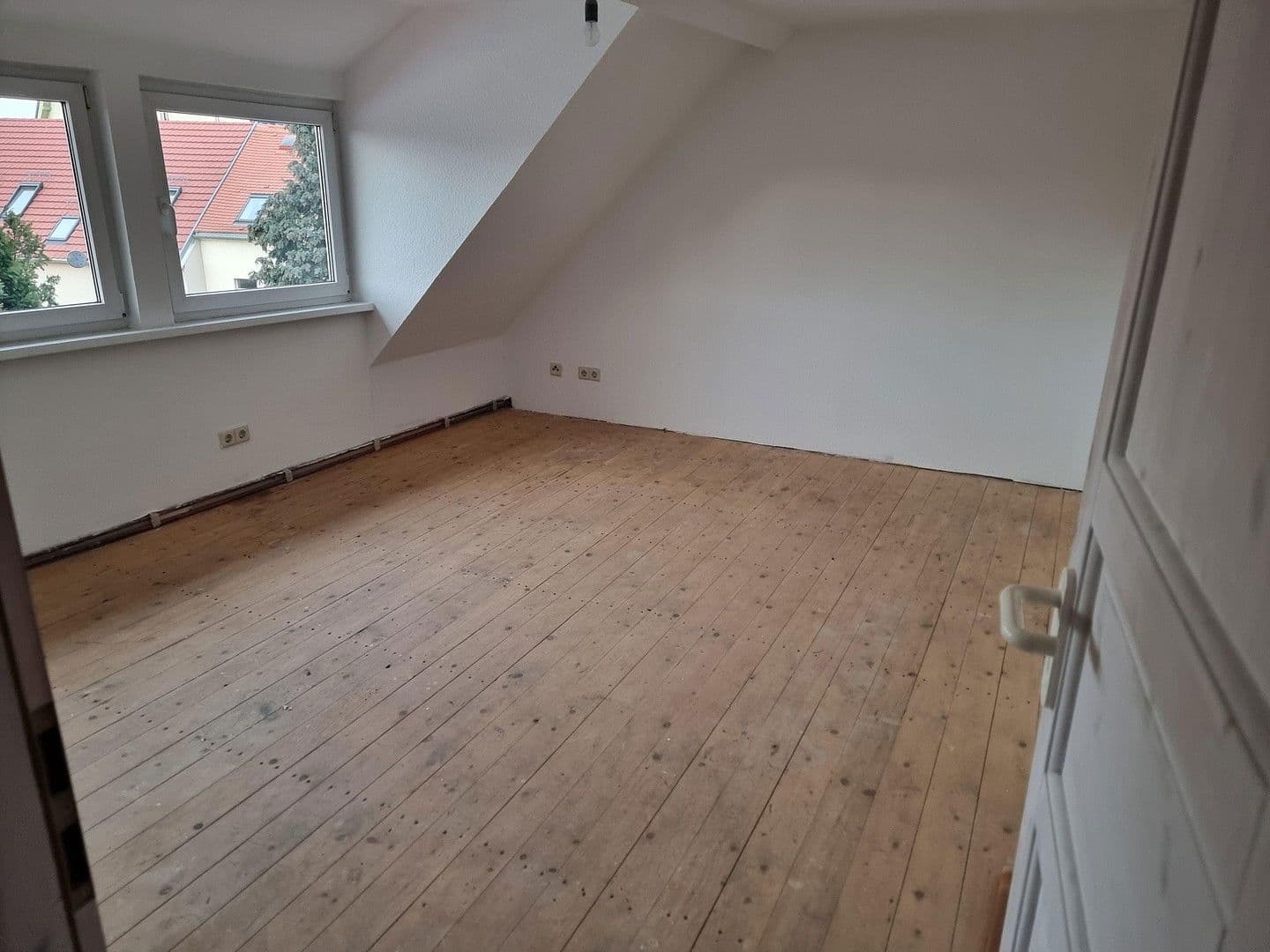Pronájem bytu 2+1 50 m², Nossen, Sasko Pronájem bytu 2+1 50 m², Nossen, Sasko