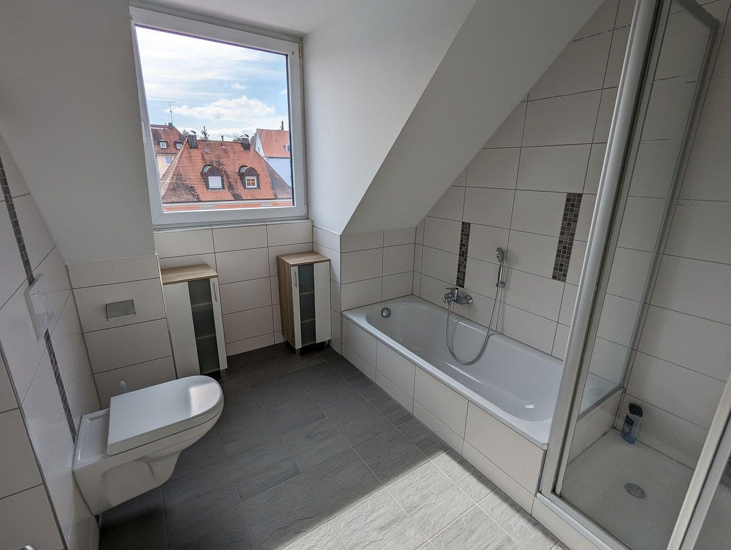 Pronájem bytu 2+1 90 m², Ansbach, Bavorsko Pronájem bytu 2+1 90 m², Ansbach, Bavorsko